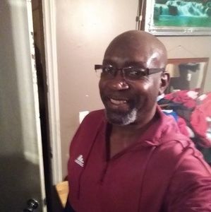 Meet your Posher, Gregory